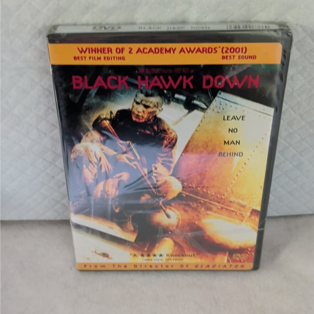 Black Hawk Down DVD - Ridley Scott - 2001 - Academy Award Winner - Good Conditio